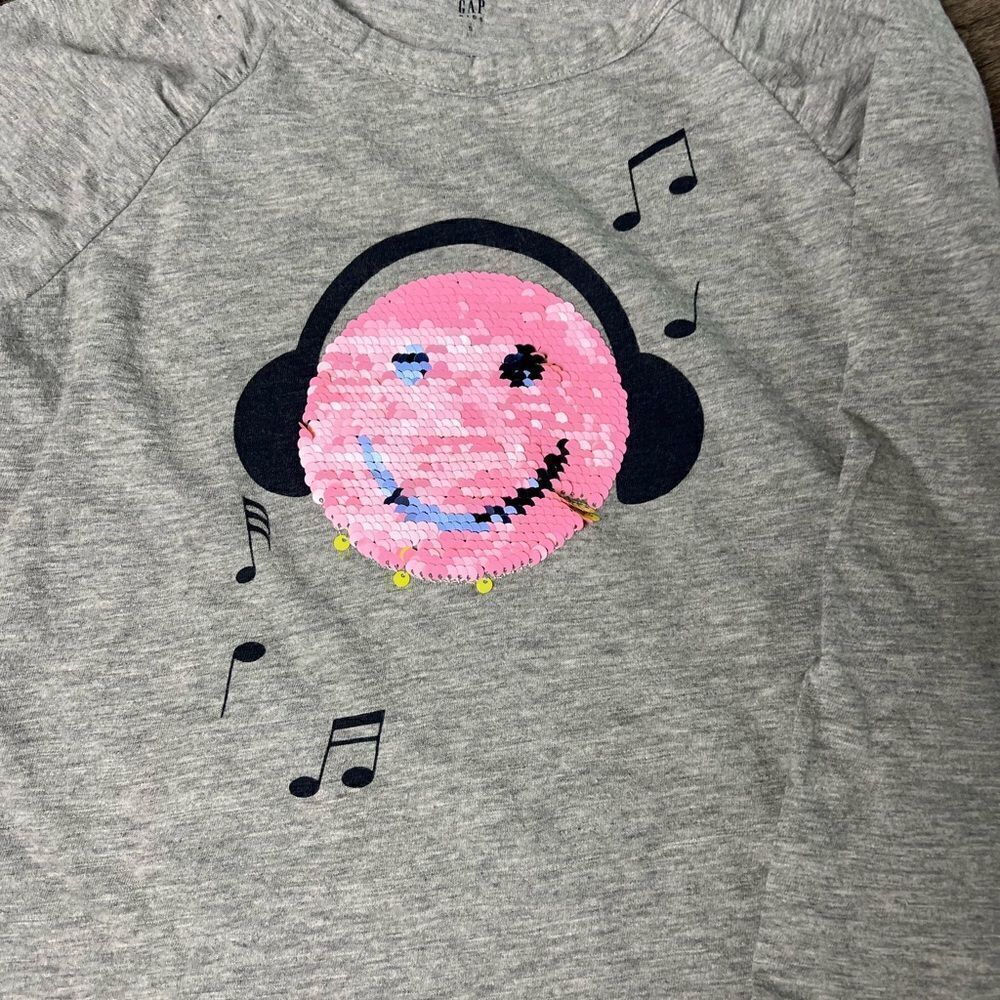 Gap and H&M Girl T shirt Lot of 2 size S and 6-8 - Picture 3 of 9
